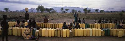 Tableaux de Guerre Oeganda, Orom-vluchtelingenkamp, 2005 CARL DE KEYZER - MAGNUM, SMAK
