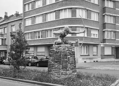 Jan Kempenaers, 'The Archer', Etterbeek, 2018