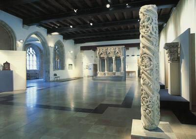 Santiago de Compostela. 1000 jaar Europese bedevaart, tentoonstelling in de Sint-Pietersabdij in samenwerking met Europalia Spanje, 1985