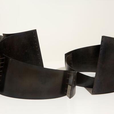 Tapta, Place of Transition (Lieu de transition) (model), 1987, neoprene, ca. 13 x 40 x 40 cm