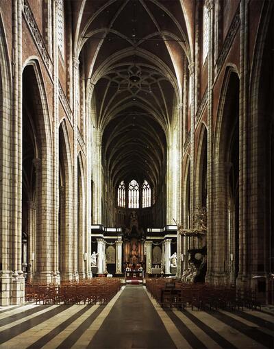 Het middenschip, Sint-Baafskathedraal