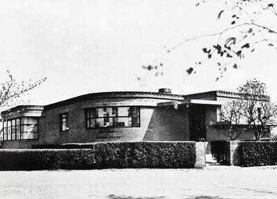 Henry van de Velde (1863-1957), De polykliniek van Dr. Martens, architectuur, Interbellum