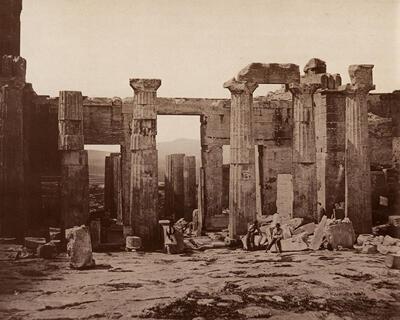 James Robertson (Groot-Brittannië, ca. 1831-na 1881) en Felice A. Beato (Groot-Brittannië, ca. 1830-1903?), Athene, de Akropolis, 1853. Fotografie